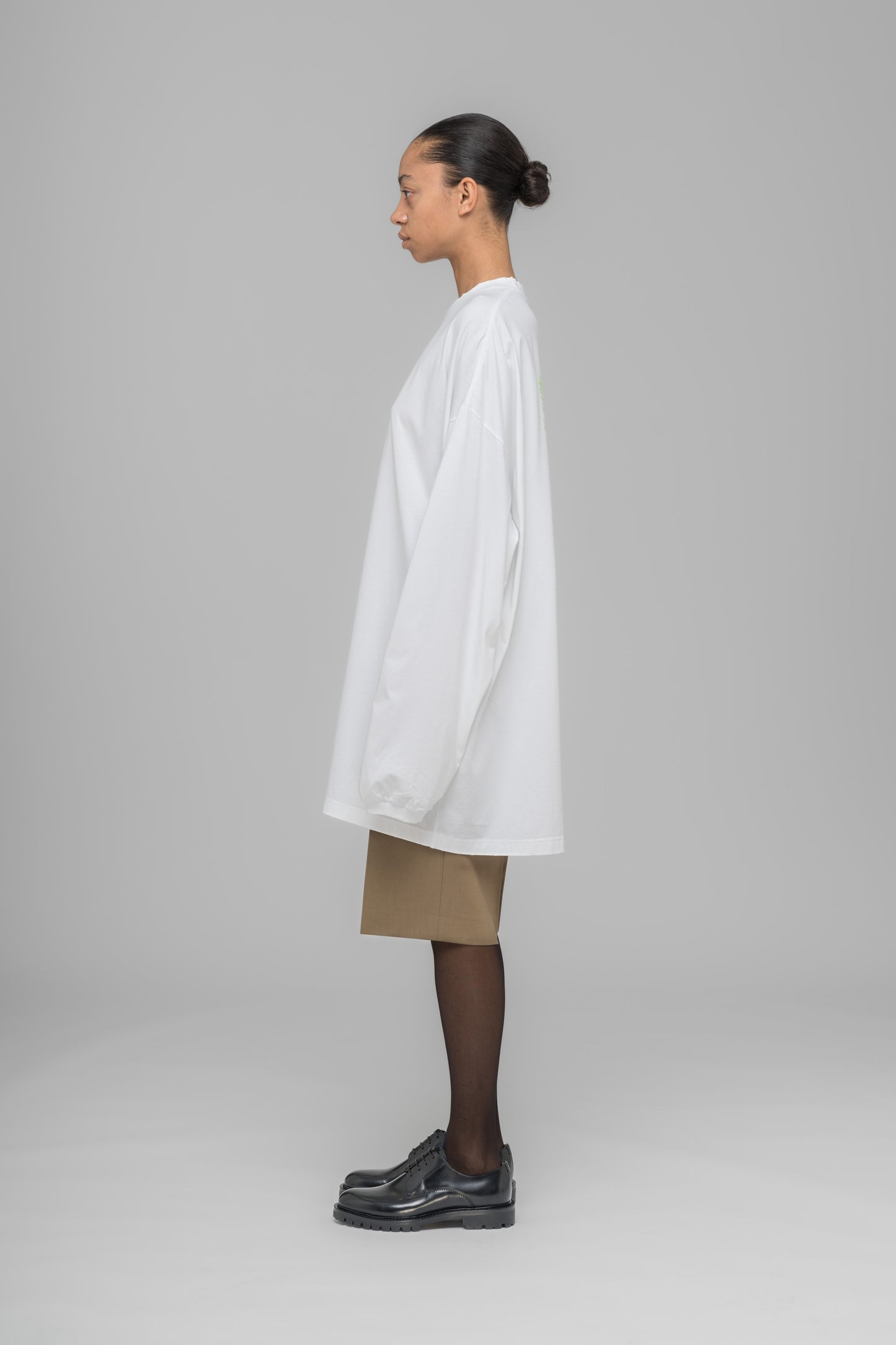 "EVERYTHING COUNTS" OVERSIZED LONGSLEEVE