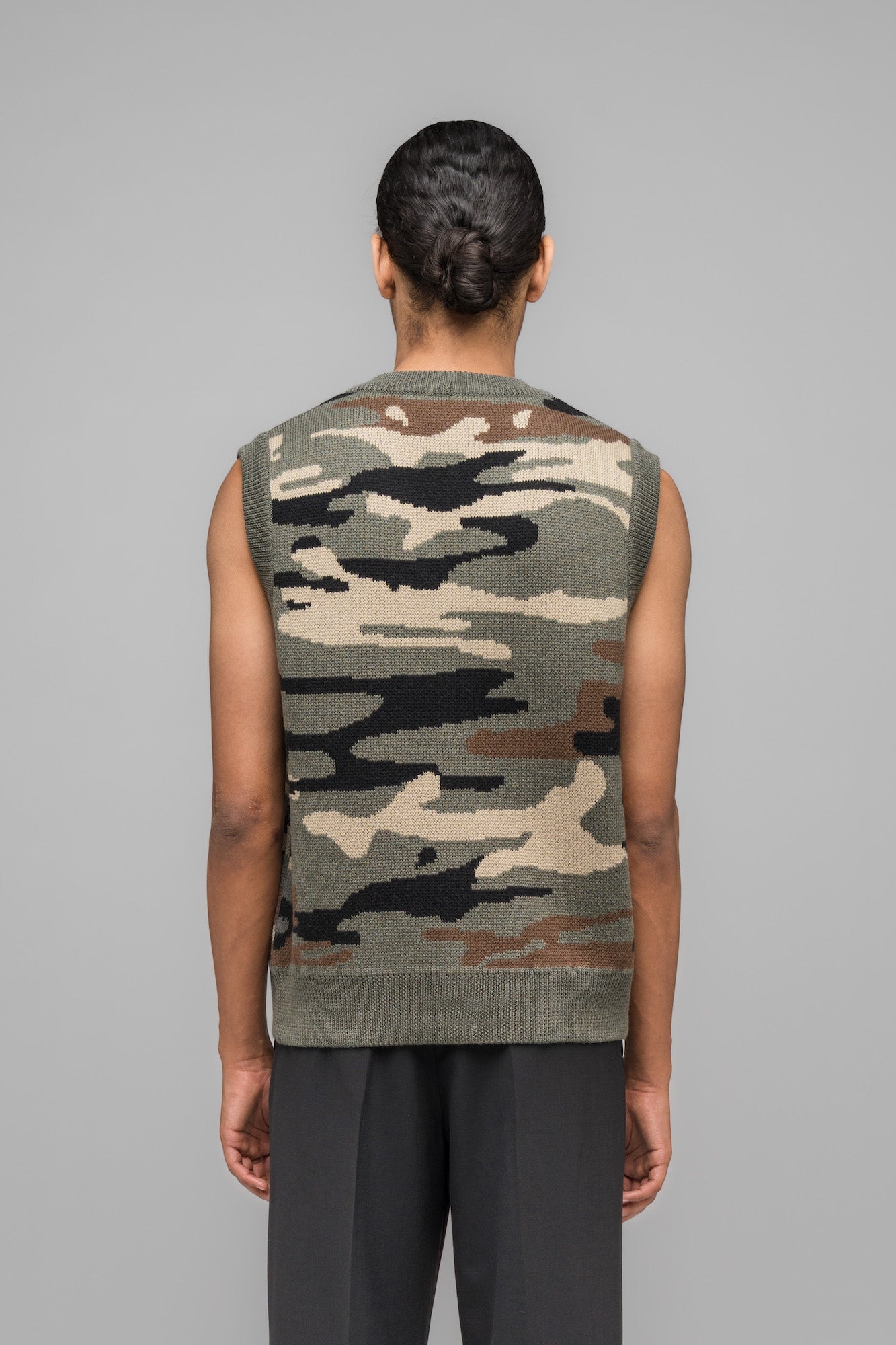 SELFIE VEST - 032c