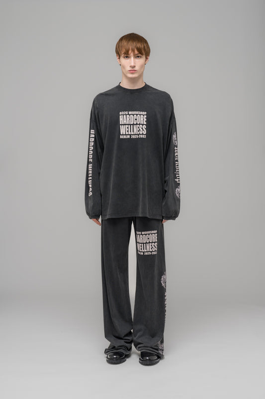 "HARDCORE WELLNESS" OVERSIZED LONGSLEEVE