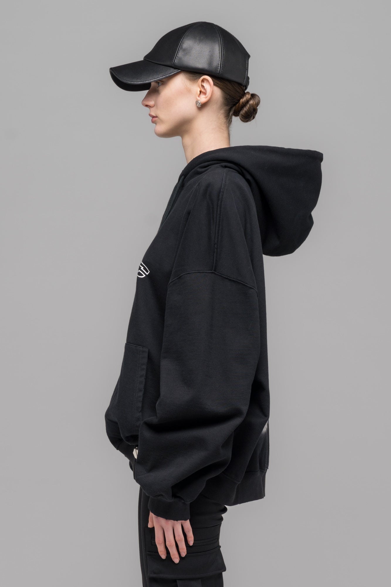 "HANSEL AND GRETEL" OVERSIZED HOODIE