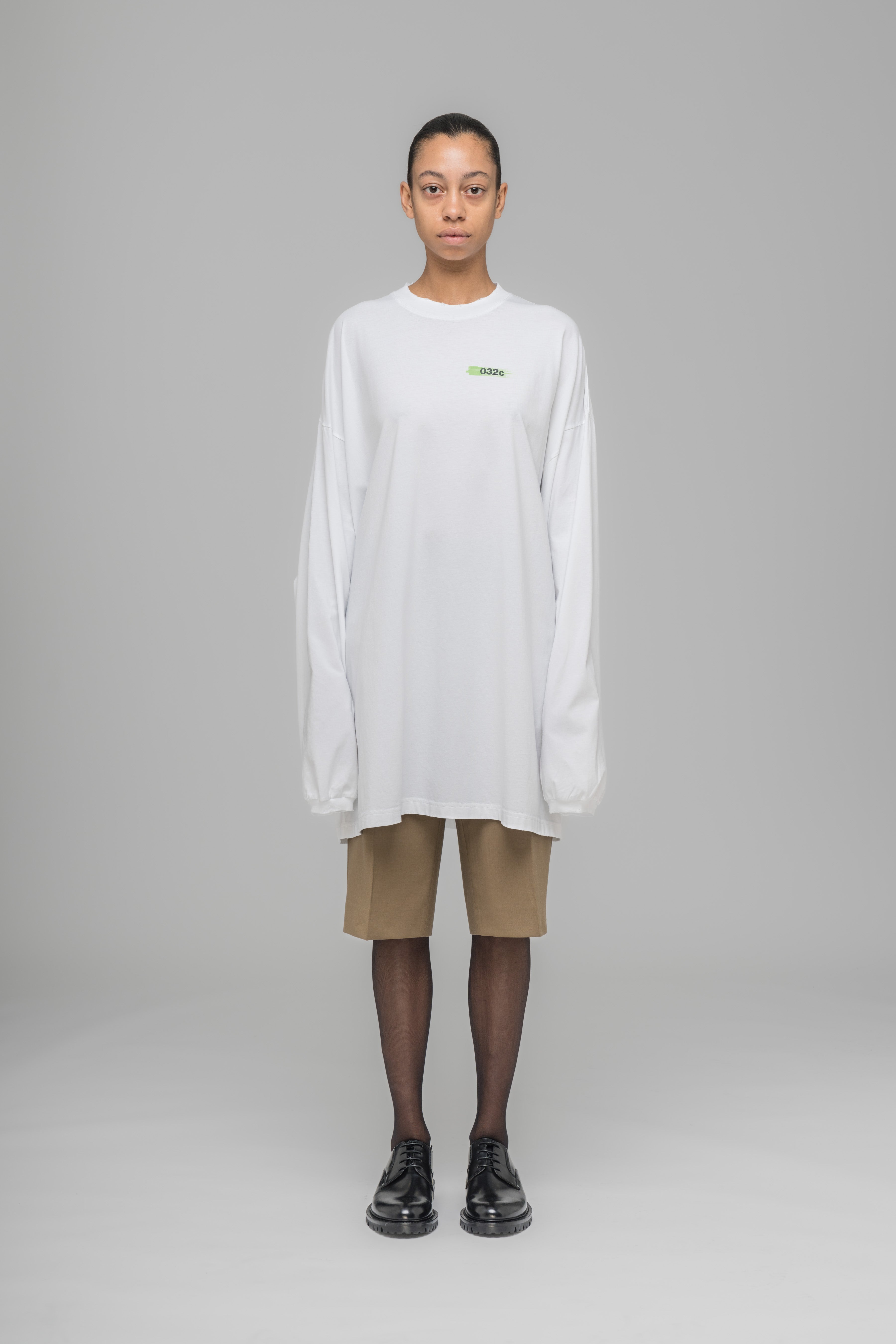 "EVERYTHING COUNTS" OVERSIZED LONGSLEEVE