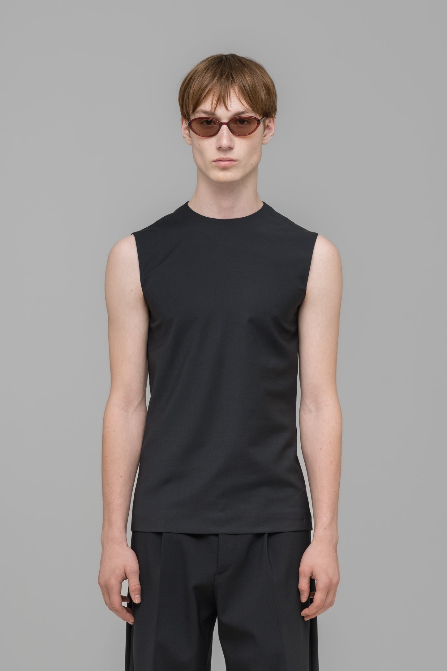 "032c OFFICE ATTIRE" CROPPED SUIT SHELL