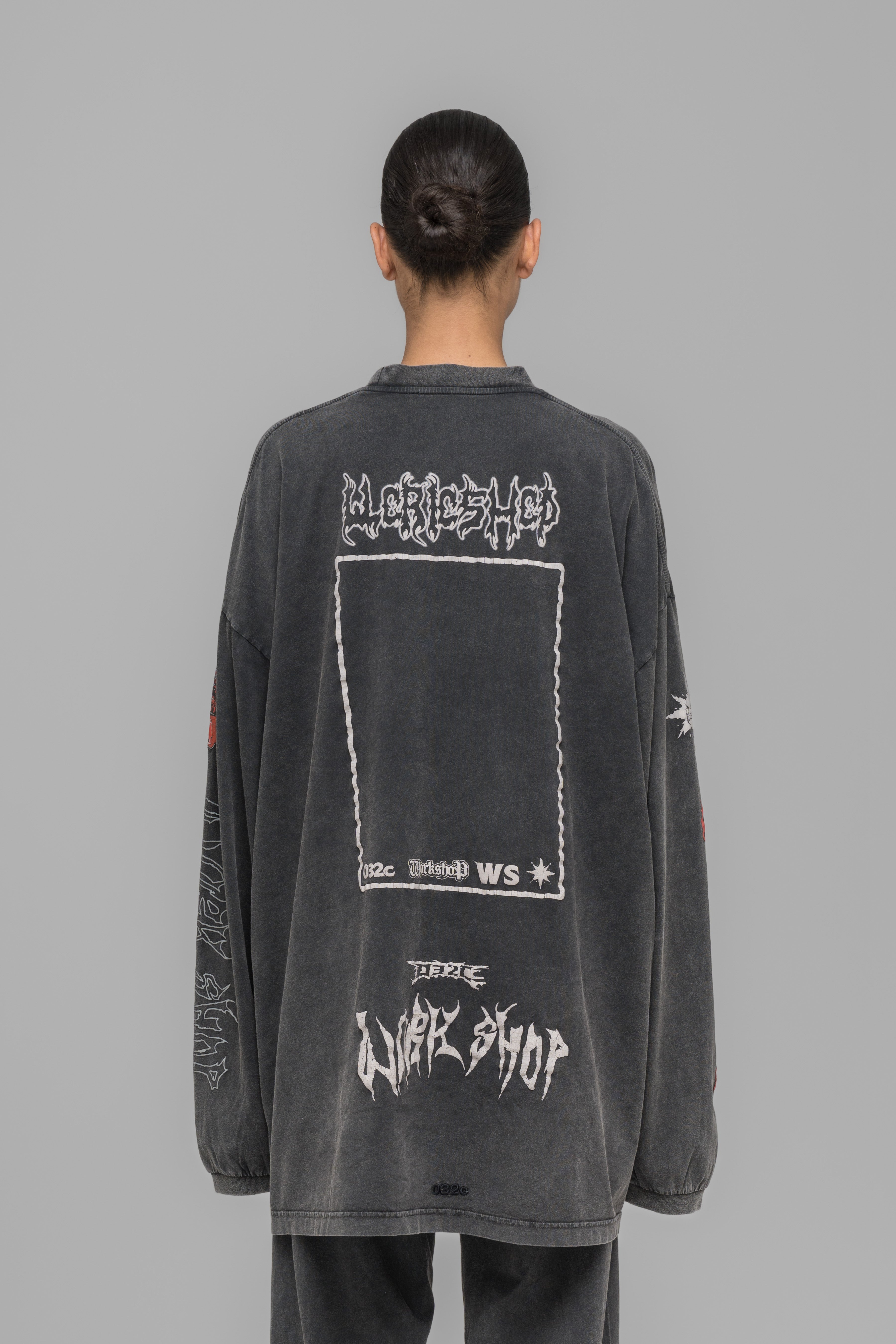 OVERSIZED LONGSLEEVE – 032c