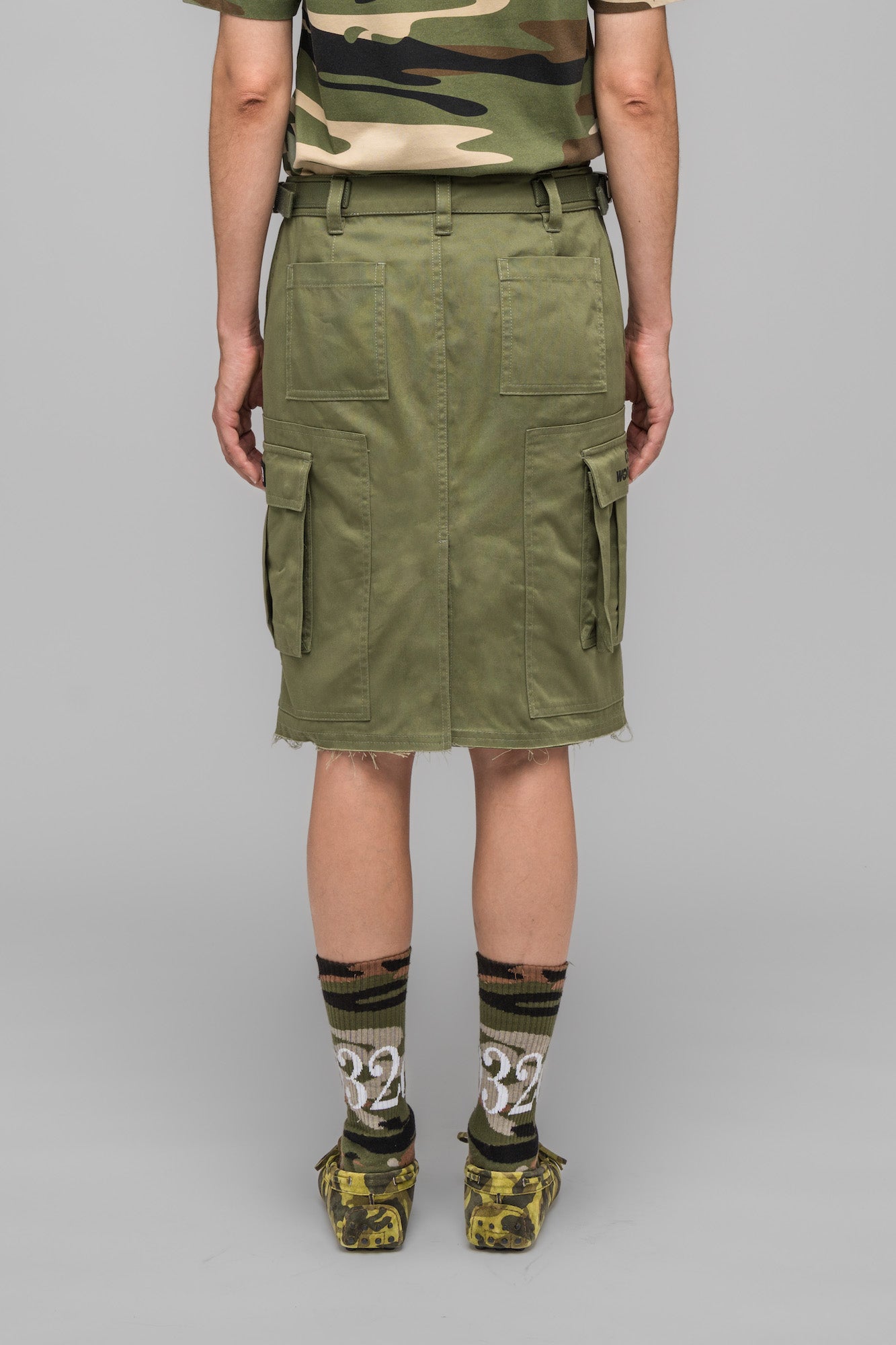 "MASKED CHOICE" CARGO SKIRT - 032c