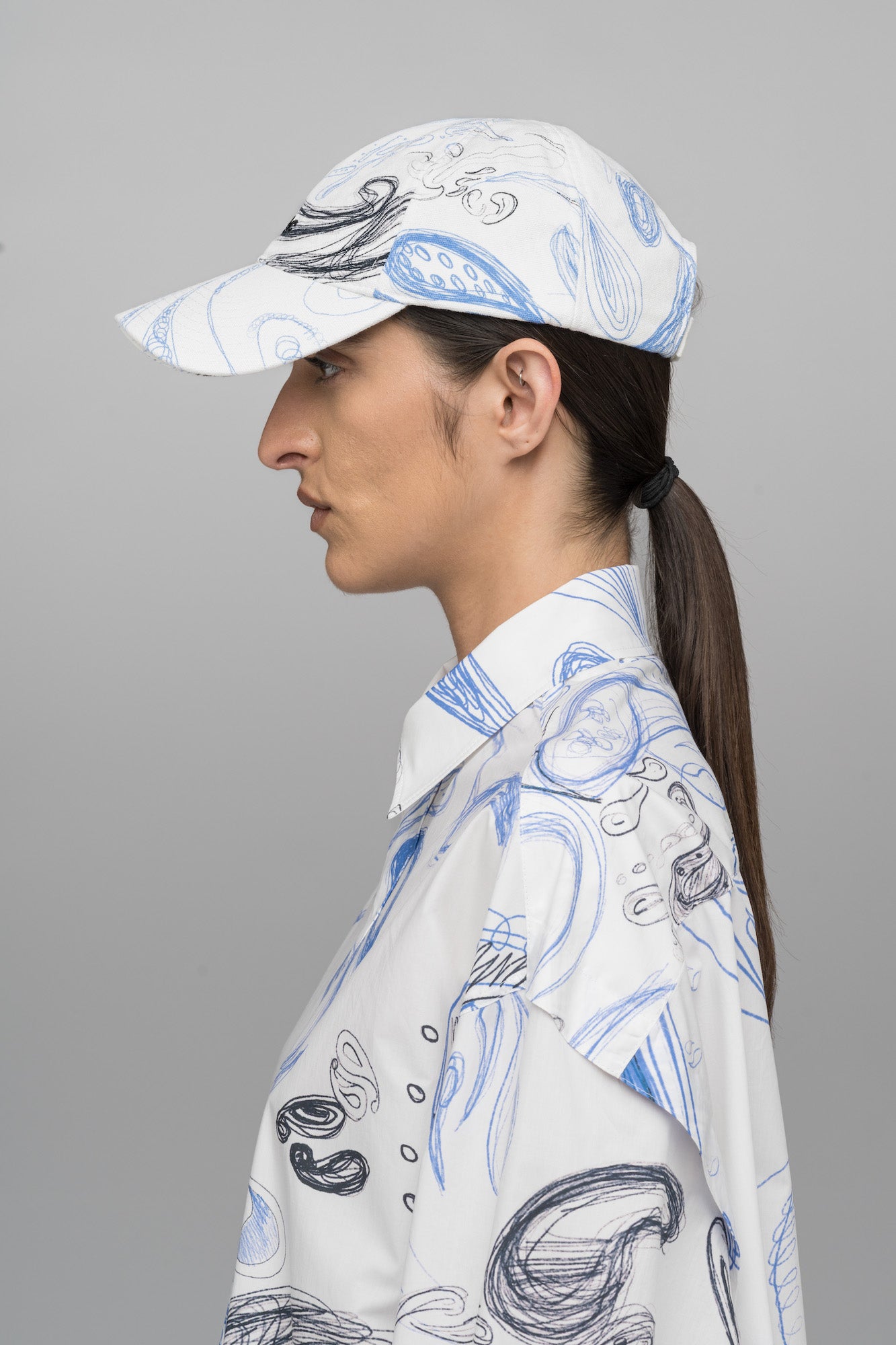 PAISLEY SCRIBBLE CAP – 032c
