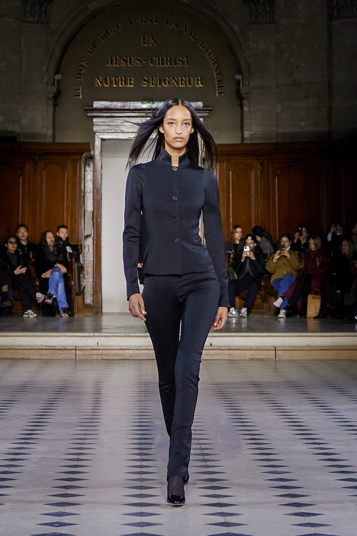 FALL/WINTER 24 – 032c