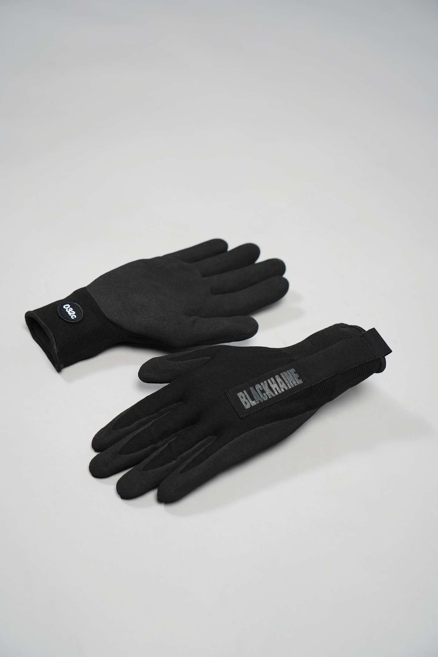 "BLACKHAINE" GRIP GLOVESS - 032c