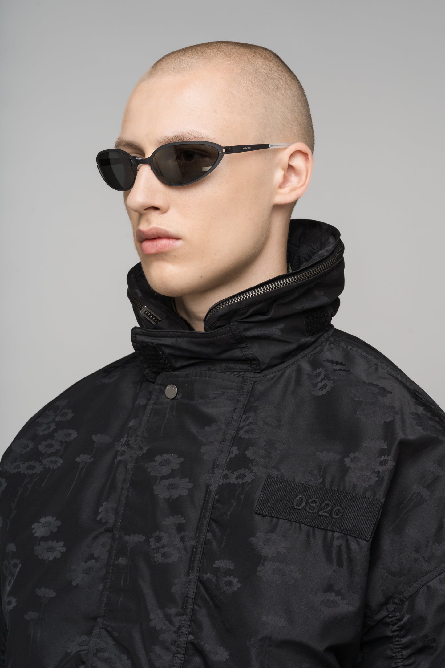 "MELTING DAISIES" BOMBER