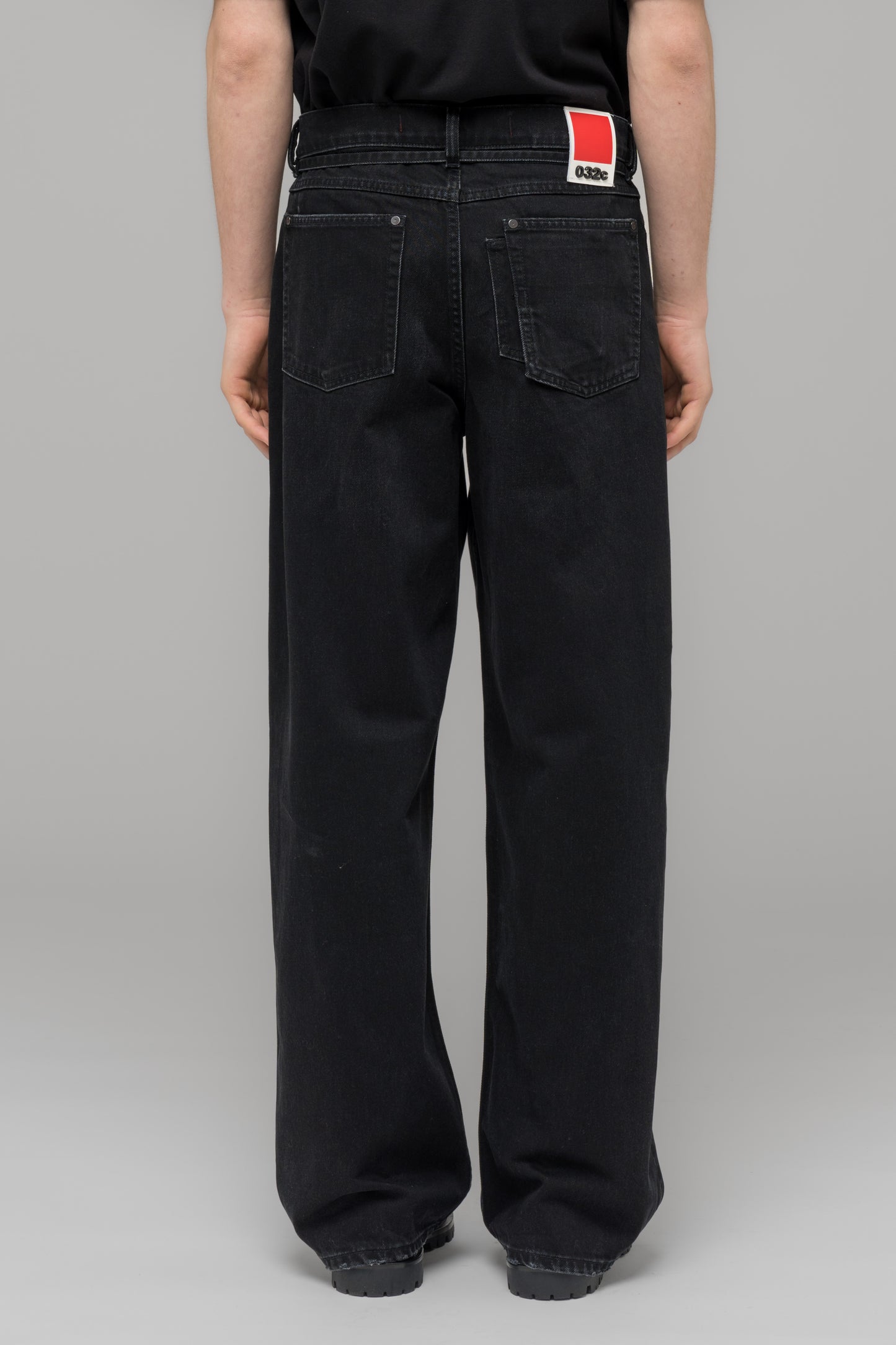"DOWN TO EARTH" WIDE LEG JEAN