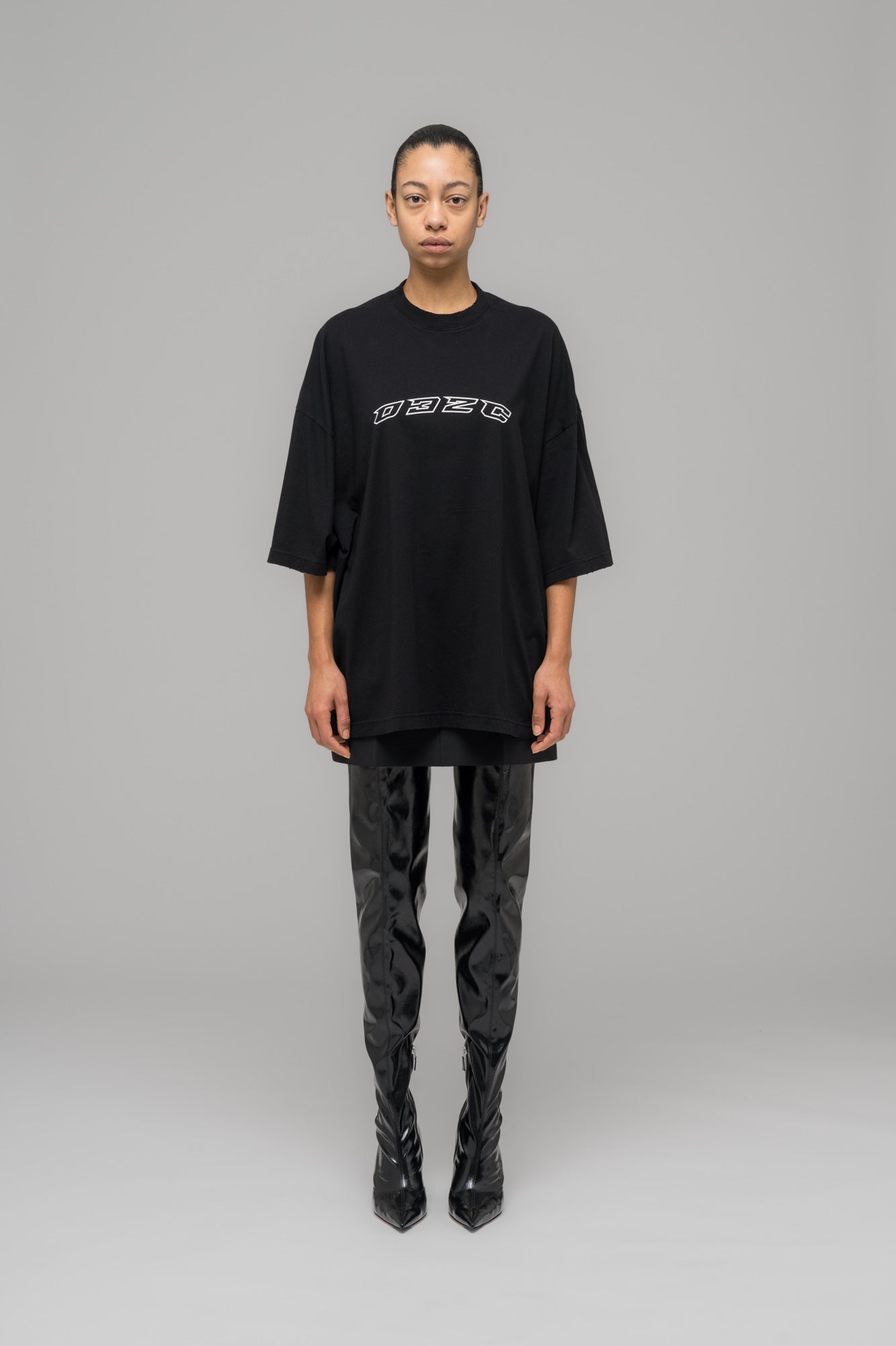 "HANSEL AND GRETEL" OVERSIZED T-SHIRT