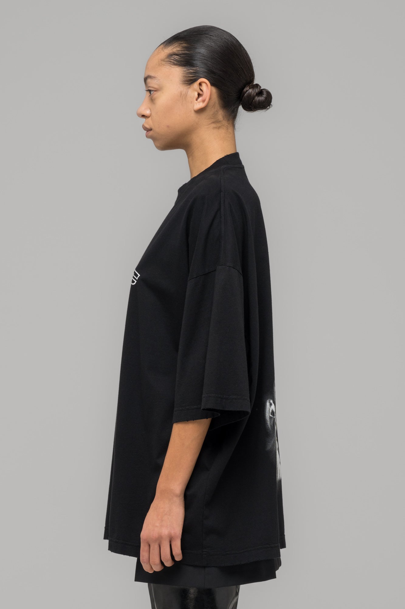 "HANSEL AND GRETEL" OVERSIZED T-SHIRT