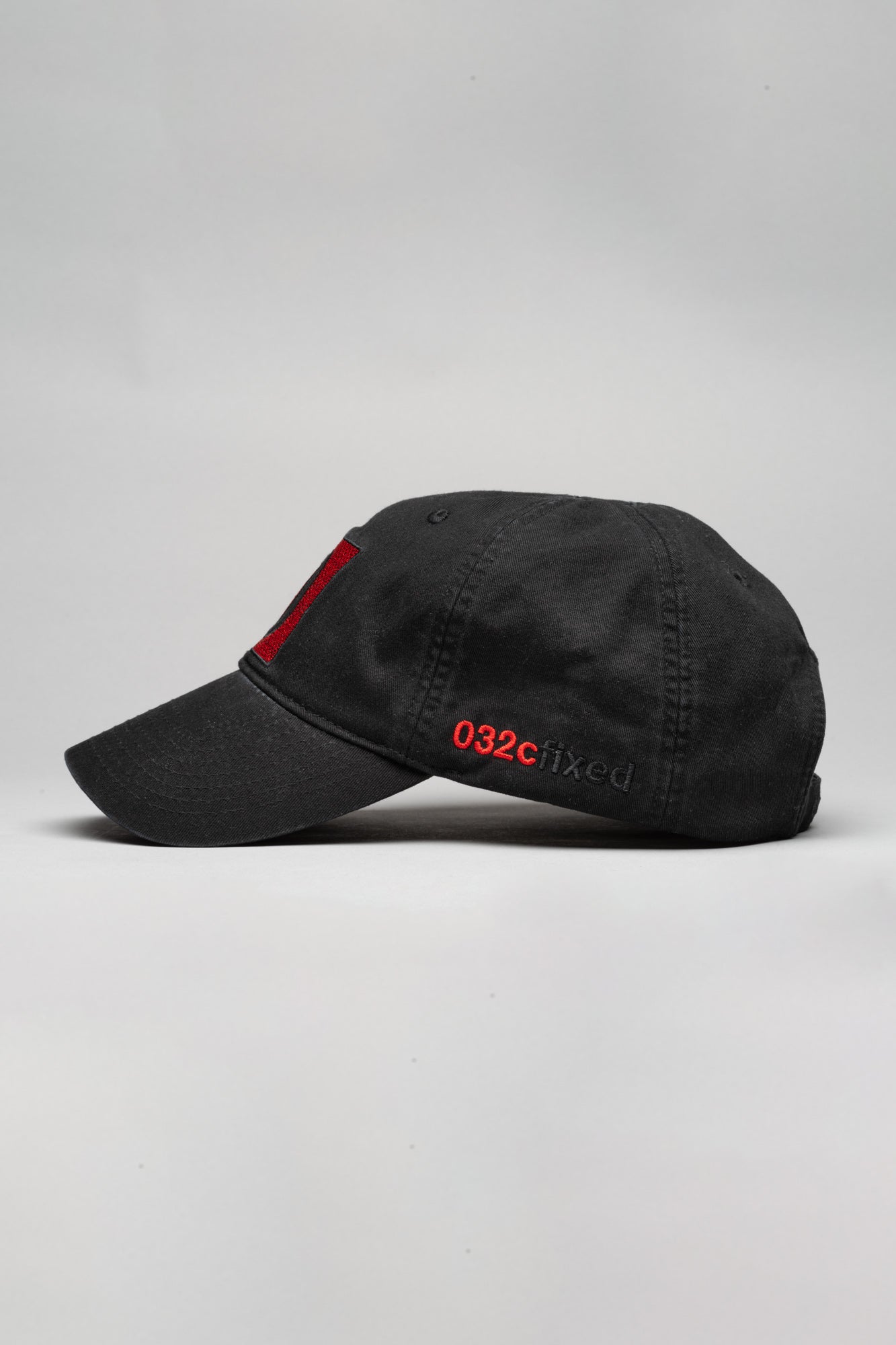 "OBSESSIONS" CAP