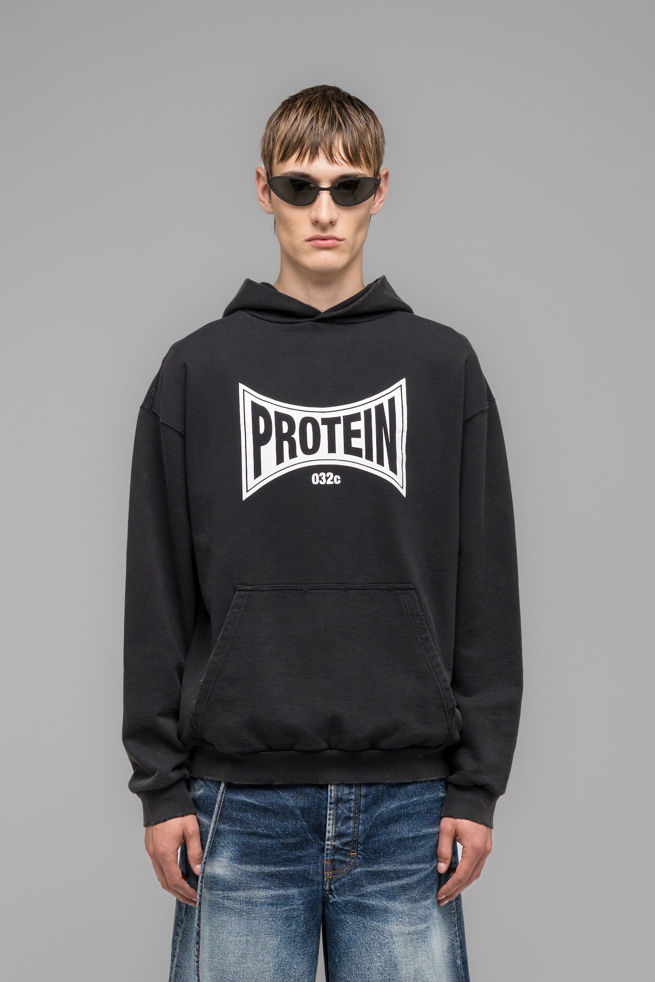"PROTEIN" HOODIE - 032c