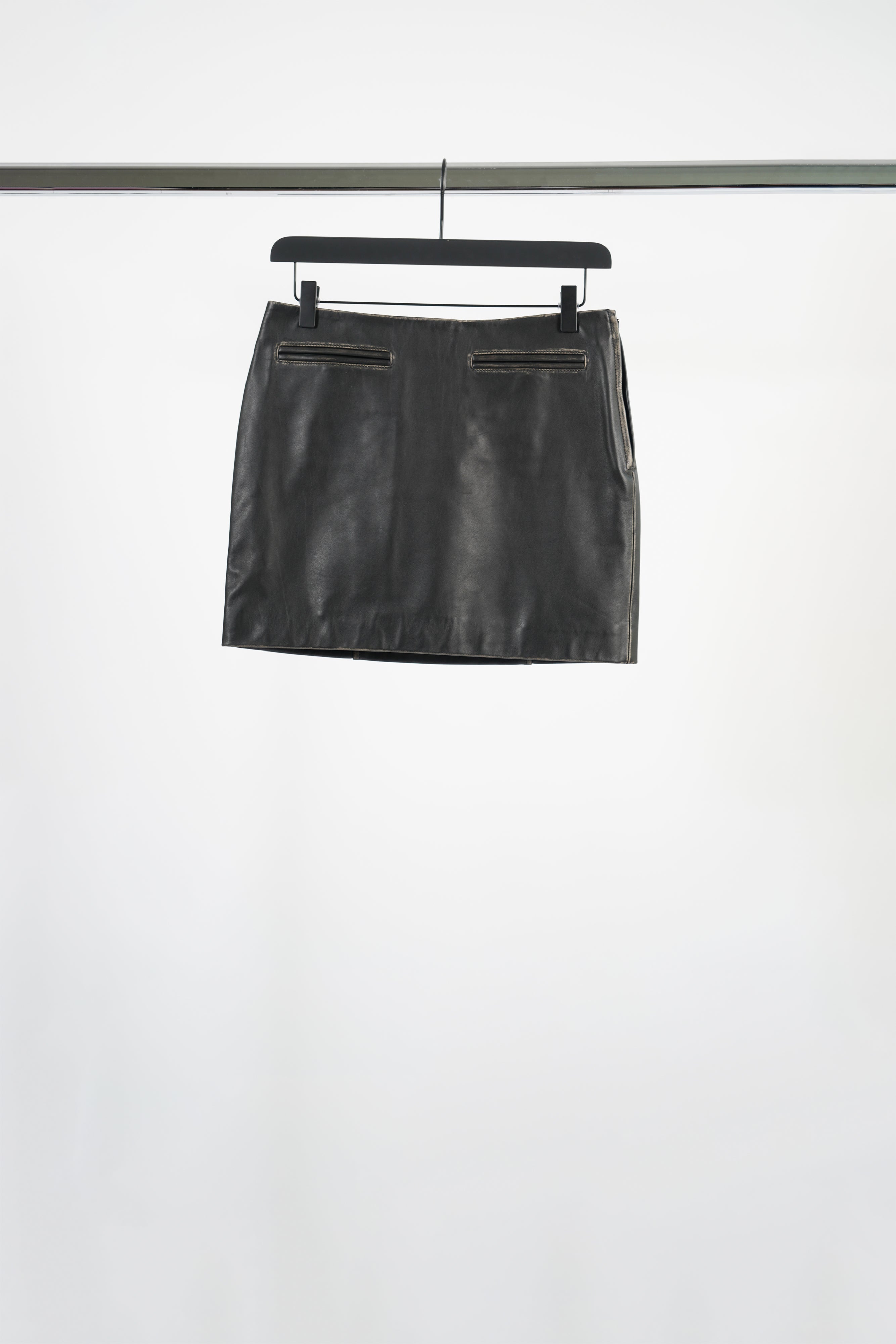 "UMA" LEATHER MINI SKIRT