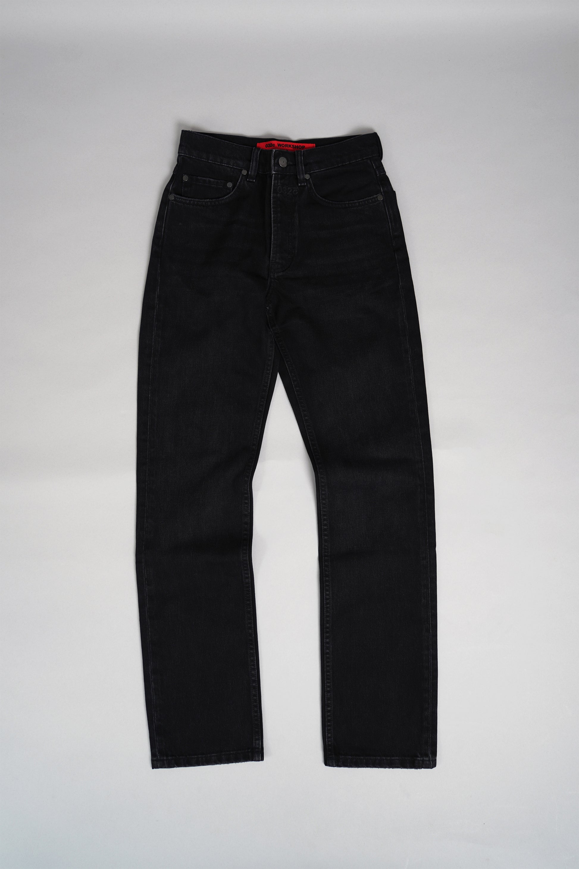 "DOWN TO EARTH" STRAIGHT LEG JEAN