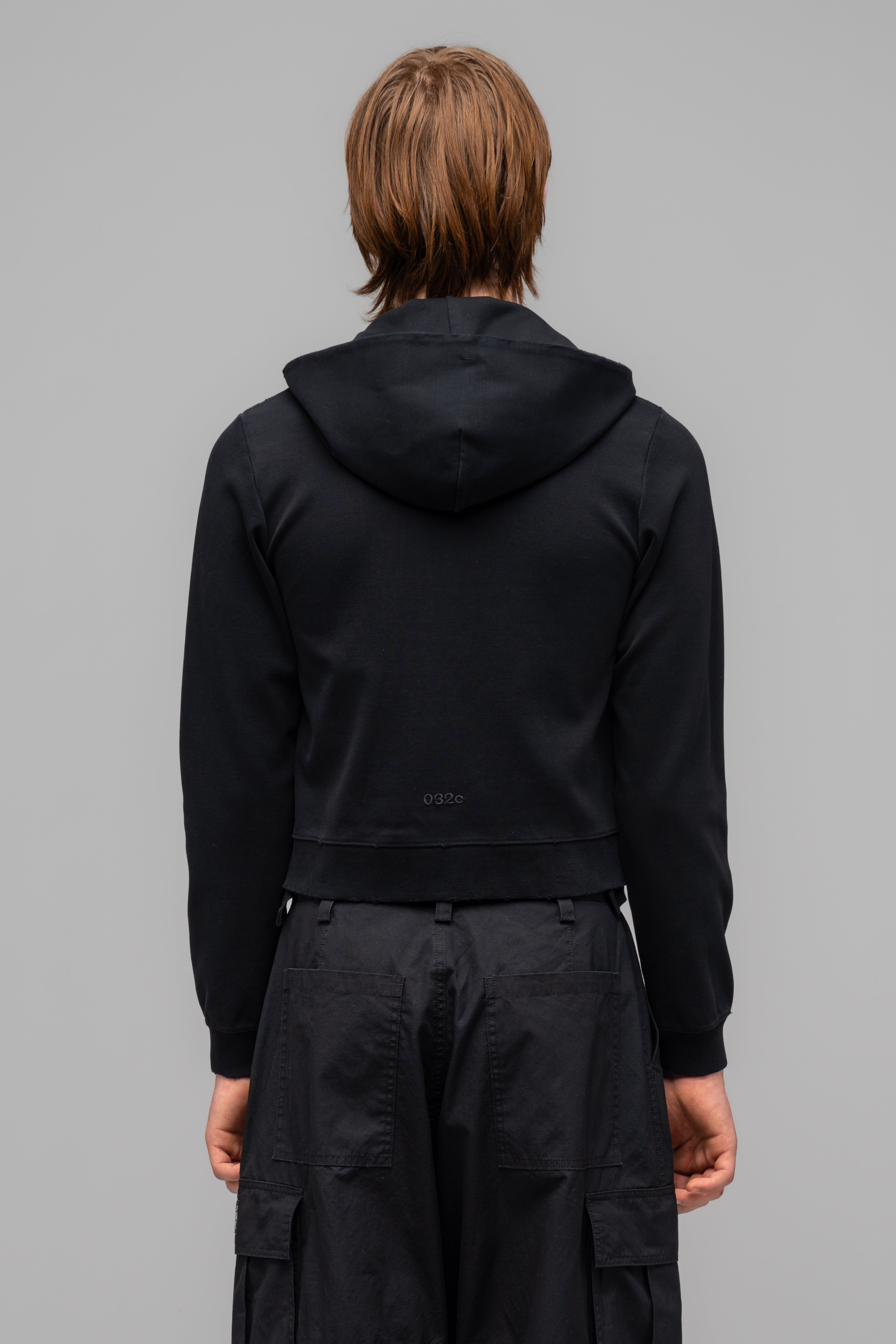 TIGHT ZIP-UP – 032c