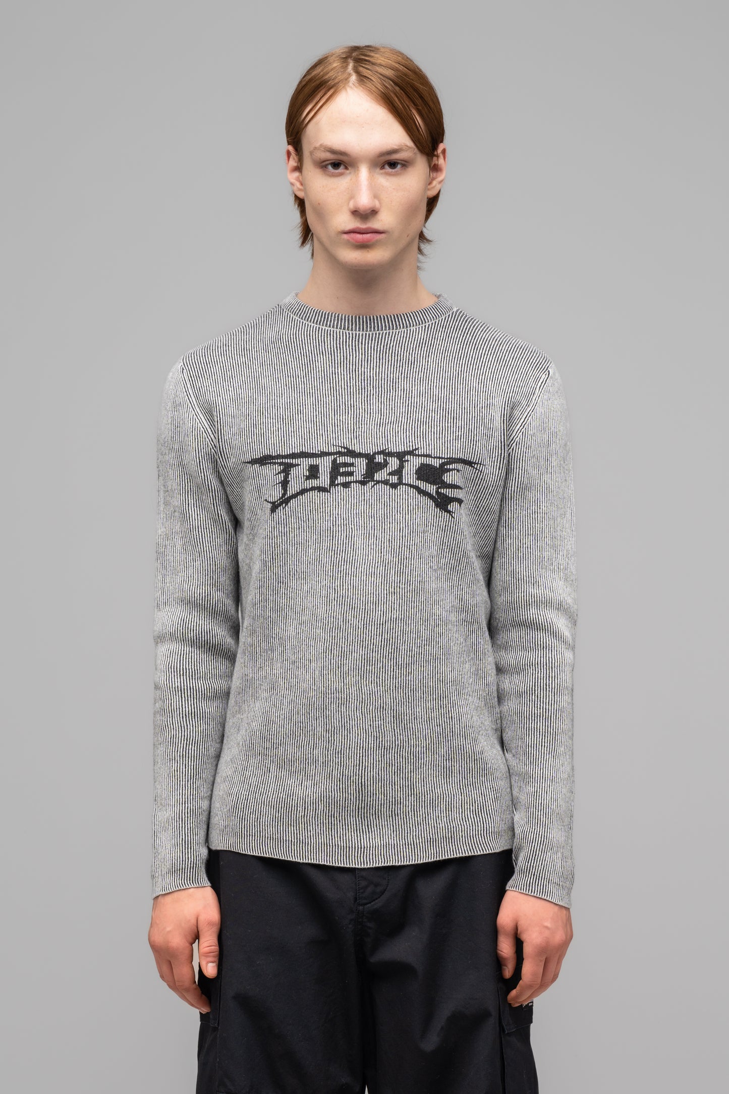 "NERVE SHATTER" SLIM CUT LONGSLEEVE