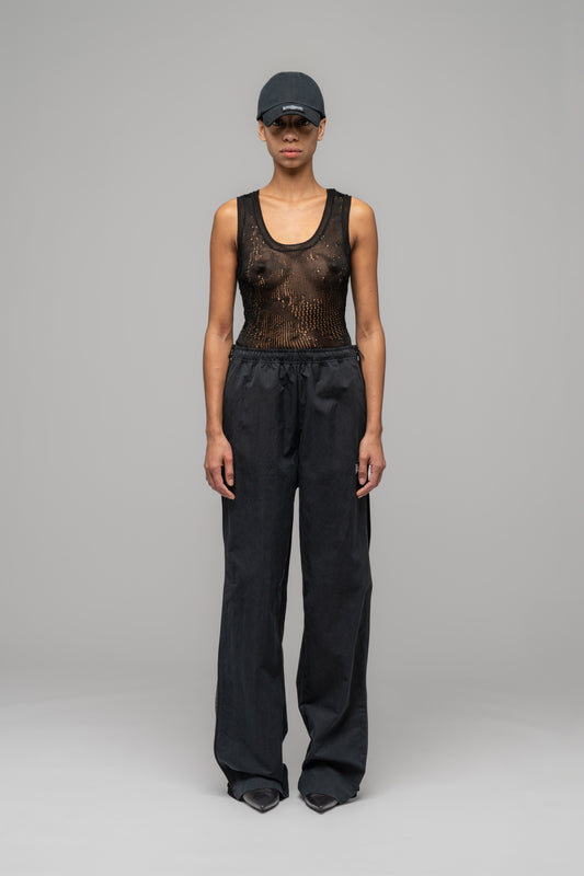 "FRACTURED" SLEEVELESS TOP