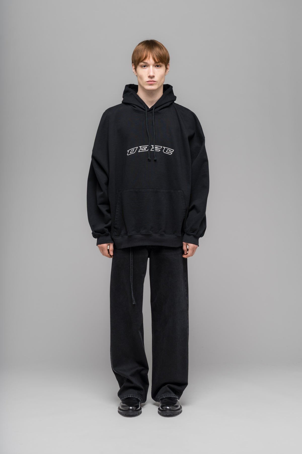 "HANSEL AND GRETEL" OVERSIZED HOODIE - 032c